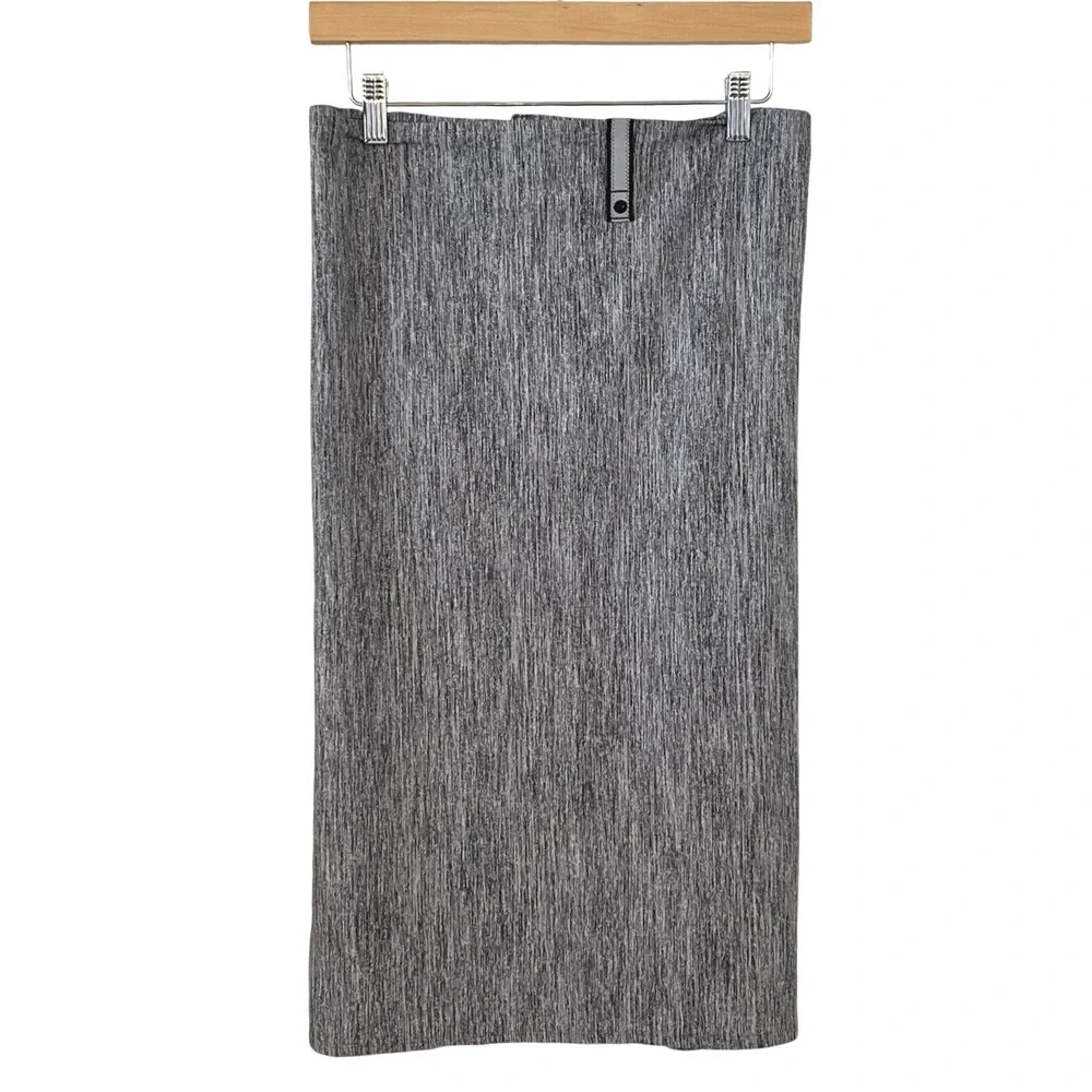 Lululemon Grey‎ Heathered Snap Front Scarf Athletic Casual Womens